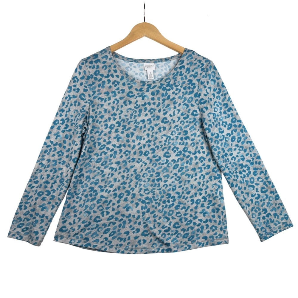 Chicos Weekend Cheetah Print Long Sleeve Kit Top size 1 (US Medium) Gray/Blue
